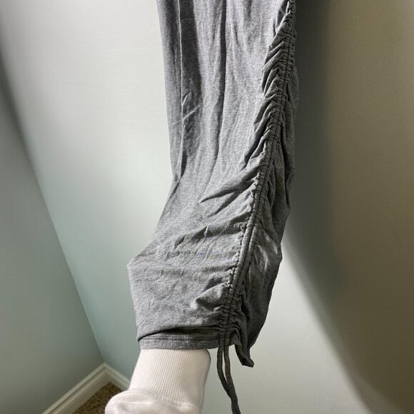 Lululemon Cinch It Dress - Picture 6 of 7